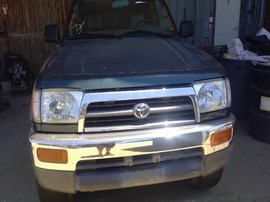 1996 TOYOTA 4RUNNER, GREEN, SR5 MODEL, 3.4L, AT, 4WD.    Z26426